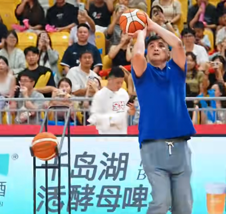 惊喜, qn, 明显 惊喜, qn, 明显