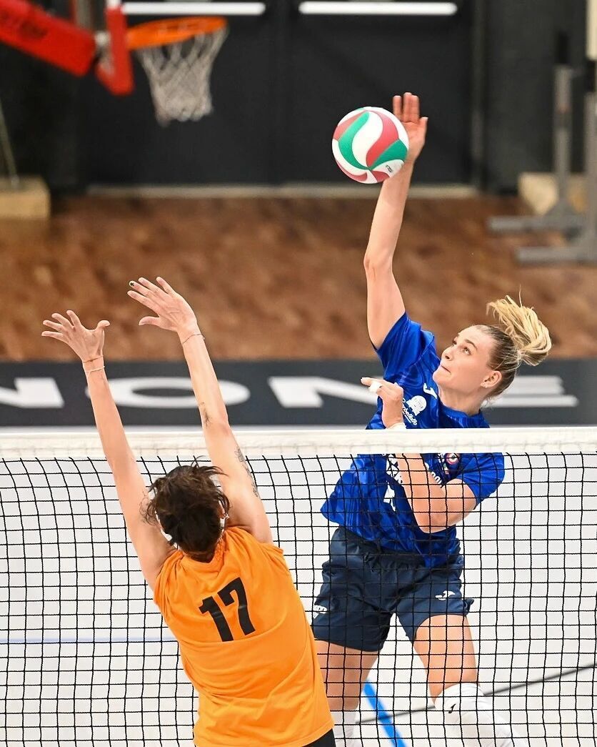 她独揽, 重视程度